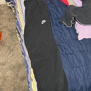 Nike Men’s Black Jogger Pants